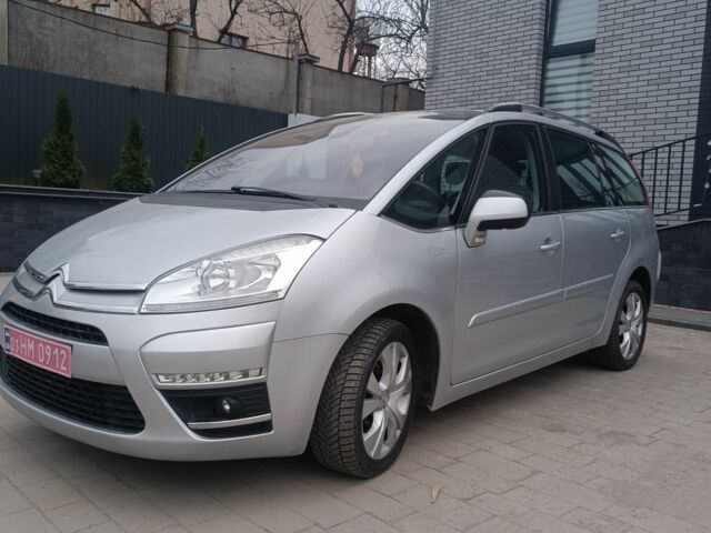 Серый Ситроен С4 Пикассо, объемом двигателя 0 л и пробегом 180 тыс. км за 7500 $, фото 1 на Automoto.ua