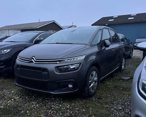 Серый Ситроен С4 Пикассо, объемом двигателя 1.6 л и пробегом 171 тыс. км за 12999 $, фото 1 на Automoto.ua