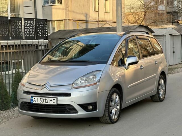 Серый Ситроен С4 Пикассо, объемом двигателя 1.6 л и пробегом 320 тыс. км за 4999 $, фото 1 на Automoto.ua