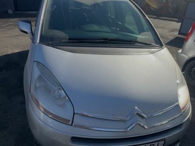 Серый Ситроен С4 Пикассо, объемом двигателя 1.6 л и пробегом 199 тыс. км за 3900 $, фото 1 на Automoto.ua