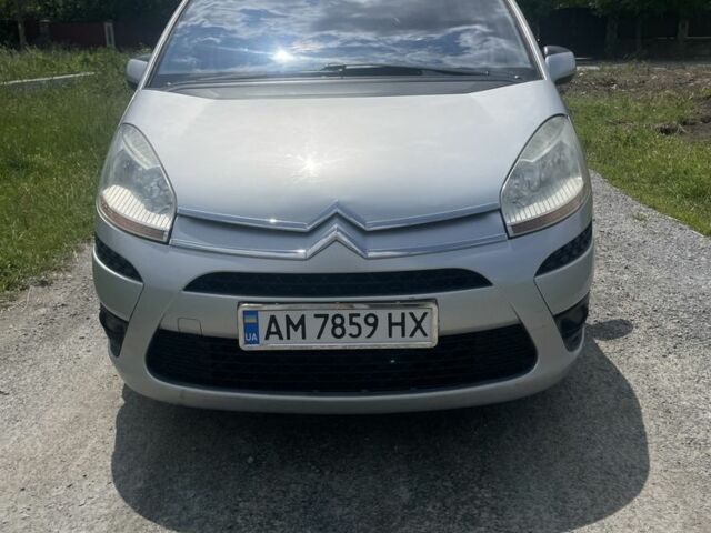 Серый Ситроен С4 Пикассо, объемом двигателя 1.6 л и пробегом 260 тыс. км за 5100 $, фото 1 на Automoto.ua