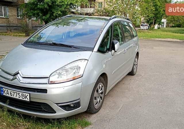 Сірий Сітроен С4 Пікассо, об'ємом двигуна 1.6 л та пробігом 255 тис. км за 3700 $, фото 1 на Automoto.ua