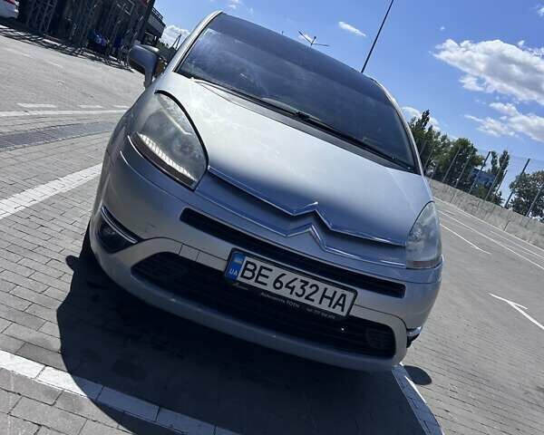 Серый Ситроен С4 Пикассо, объемом двигателя 1.56 л и пробегом 260 тыс. км за 6200 $, фото 1 на Automoto.ua