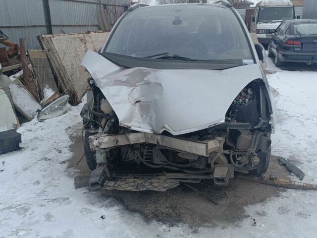 Сірий Сітроен С4 Пікассо, об'ємом двигуна 1.6 л та пробігом 350 тис. км за 2350 $, фото 1 на Automoto.ua