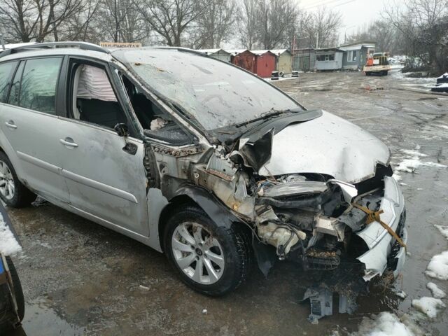 Сірий Сітроен С4 Пікассо, об'ємом двигуна 1.6 л та пробігом 276 тис. км за 2500 $, фото 1 на Automoto.ua