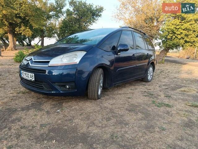 Синий Ситроен С4 Пикассо, объемом двигателя 2 л и пробегом 200 тыс. км за 5500 $, фото 1 на Automoto.ua