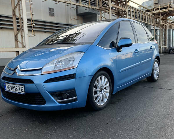 Синій Сітроен С4 Пікассо, об'ємом двигуна 2 л та пробігом 250 тис. км за 6800 $, фото 1 на Automoto.ua