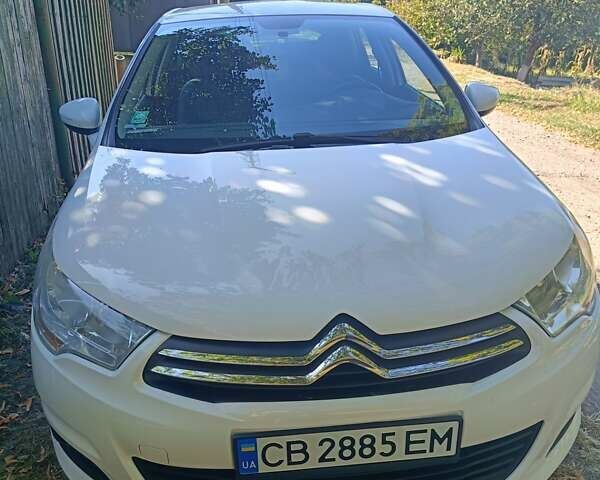 Білий Сітроен С4, об'ємом двигуна 1.59 л та пробігом 229 тис. км за 7500 $, фото 1 на Automoto.ua