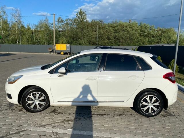 Білий Сітроен С4, об'ємом двигуна 1.6 л та пробігом 150 тис. км за 6500 $, фото 1 на Automoto.ua