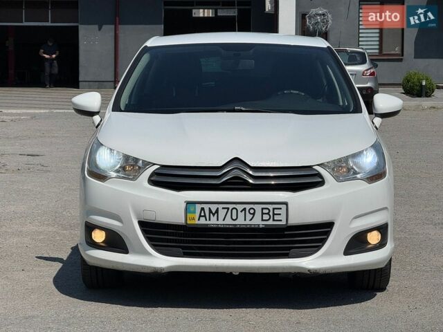 Білий Сітроен С4, об'ємом двигуна 1.6 л та пробігом 197 тис. км за 6500 $, фото 1 на Automoto.ua