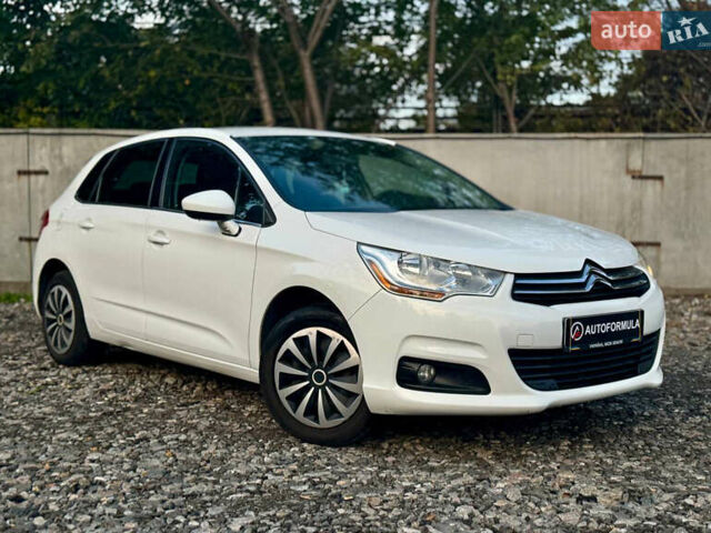 Белый Ситроен С4, объемом двигателя 1.6 л и пробегом 182 тыс. км за 6990 $, фото 1 на Automoto.ua