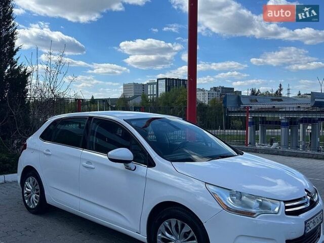 Белый Ситроен С4, объемом двигателя 1.56 л и пробегом 191 тыс. км за 6400 $, фото 1 на Automoto.ua