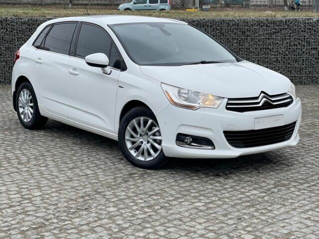 Белый Ситроен С4, объемом двигателя 0 л и пробегом 216 тыс. км за 8200 $, фото 1 на Automoto.ua