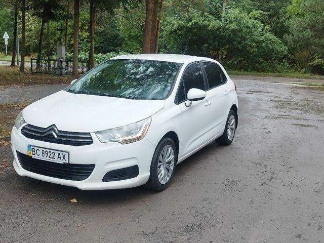 Білий Сітроен С4, об'ємом двигуна 1.6 л та пробігом 144 тис. км за 6400 $, фото 1 на Automoto.ua