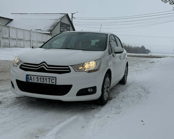Білий Сітроен С4, об'ємом двигуна 1.59 л та пробігом 166 тис. км за 7999 $, фото 1 на Automoto.ua