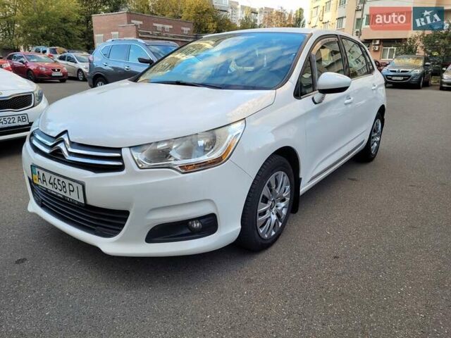 Білий Сітроен С4, об'ємом двигуна 1.56 л та пробігом 141 тис. км за 6900 $, фото 1 на Automoto.ua