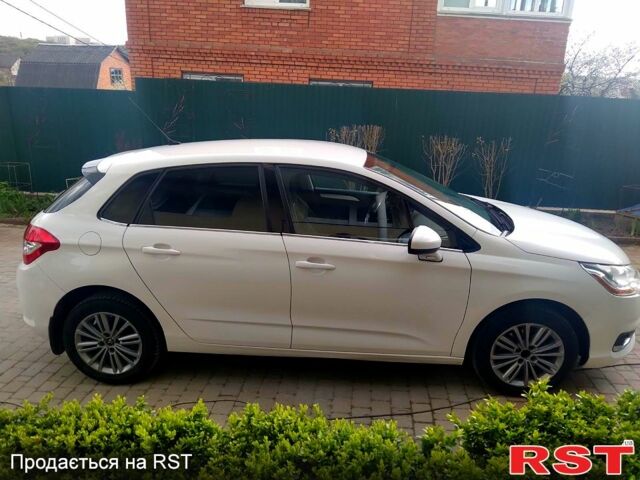 Білий Сітроен С4, об'ємом двигуна 1.6 л та пробігом 198 тис. км за 7600 $, фото 1 на Automoto.ua