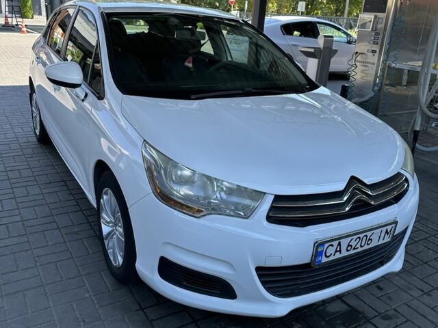 Білий Сітроен С4, об'ємом двигуна 1.6 л та пробігом 215 тис. км за 7974 $, фото 1 на Automoto.ua