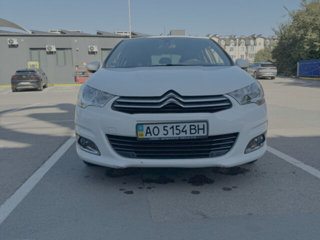 Білий Сітроен С4, об'ємом двигуна 1.6 л та пробігом 77 тис. км за 11500 $, фото 1 на Automoto.ua