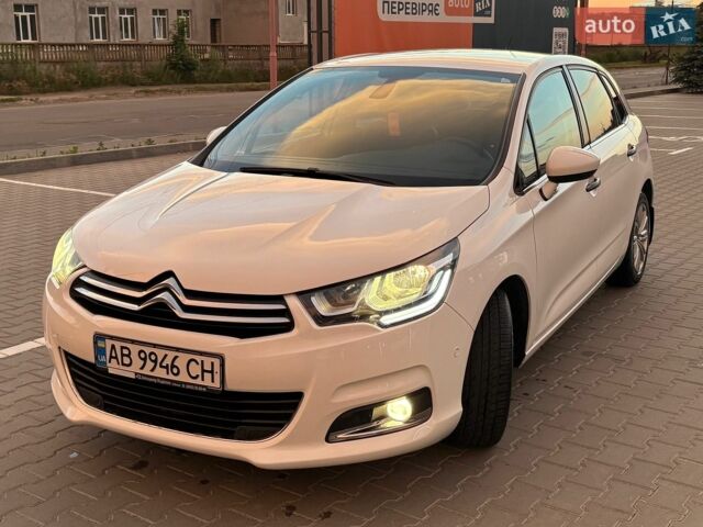 Білий Сітроен С4, об'ємом двигуна 1.2 л та пробігом 65 тис. км за 9300 $, фото 1 на Automoto.ua