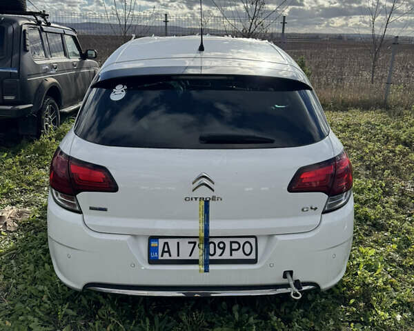 Білий Сітроен С4, об'ємом двигуна 1.6 л та пробігом 280 тис. км за 2500 $, фото 1 на Automoto.ua