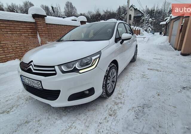 Белый Ситроен С4, объемом двигателя 1.56 л и пробегом 52 тыс. км за 13000 $, фото 1 на Automoto.ua