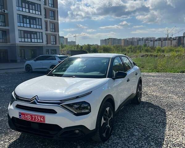 Белый Ситроен С4, объемом двигателя 1.5 л и пробегом 202 тыс. км за 20706 $, фото 1 на Automoto.ua