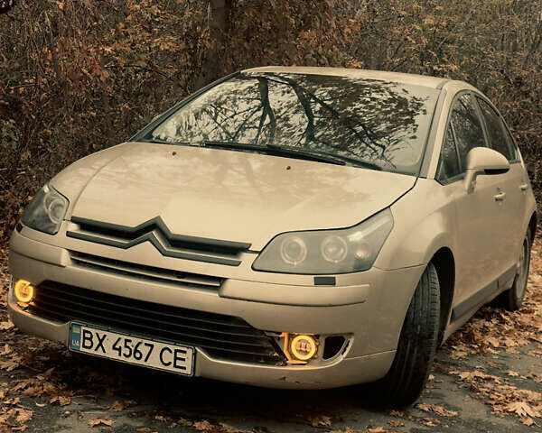 Ситроен С4 2005 в Недригайлове на Automoto.ua Бежевый Ситроен С4, объемом двигателя 1.59 л и пробегом 290 тыс. км за 4000 $, фото 1 на Automoto.ua