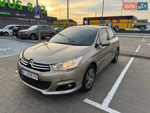 Бежевый Ситроен С4, объемом двигателя 1.6 л и пробегом 126 тыс. км за 7500 $, фото 1 на Automoto.ua