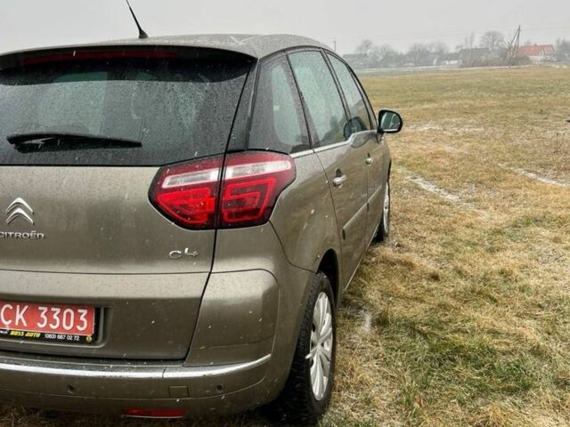 Ситроен С4 2012 в Дубно на Automoto.ua Бежевый Ситроен С4, объемом двигателя 1.6 л и пробегом 80 тыс. км за 6200 $, фото 1 на Automoto.ua