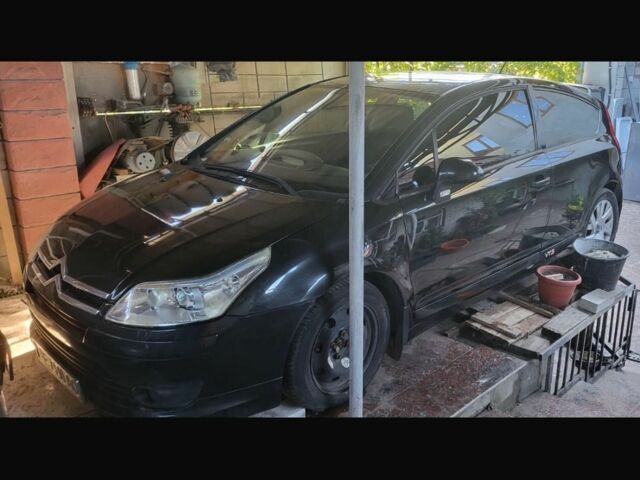 Черный Ситроен С4, объемом двигателя 0 л и пробегом 150 тыс. км за 3000 $, фото 1 на Automoto.ua