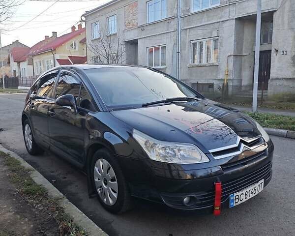 Чорний Сітроен С4, об'ємом двигуна 1.56 л та пробігом 381 тис. км за 3750 $, фото 1 на Automoto.ua
