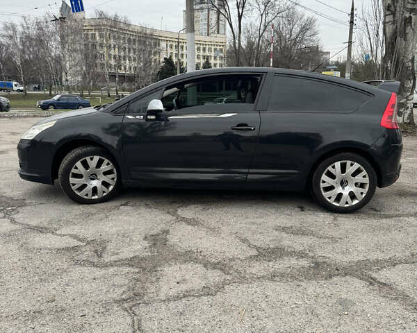 Черный Ситроен С4, объемом двигателя 1.6 л и пробегом 233 тыс. км за 3500 $, фото 1 на Automoto.ua