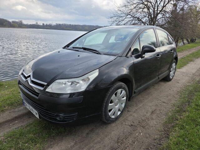 Чорний Сітроен С4, об'ємом двигуна 1.6 л та пробігом 320 тис. км за 2350 $, фото 1 на Automoto.ua