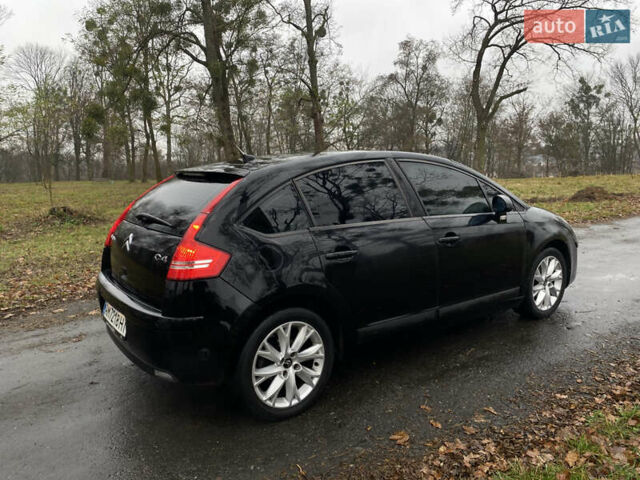 Черный Ситроен С4, объемом двигателя 1.6 л и пробегом 224 тыс. км за 3900 $, фото 1 на Automoto.ua