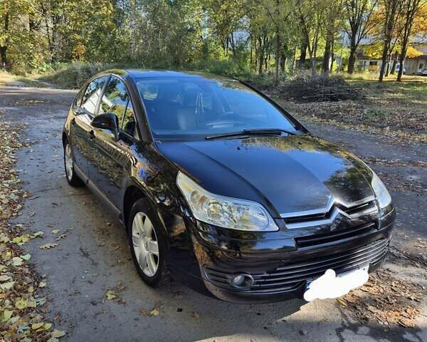 Ситроен С4 2008 в Калуше на Automoto.ua Черный Ситроен С4, объемом двигателя 1.6 л и пробегом 179 тыс. км за 4050 $, фото 1 на Automoto.ua