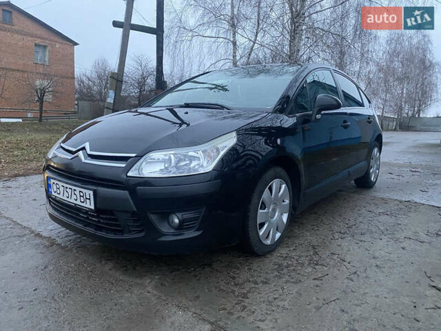 Черный Ситроен С4, объемом двигателя 1.36 л и пробегом 230 тыс. км за 5100 $, фото 1 на Automoto.ua