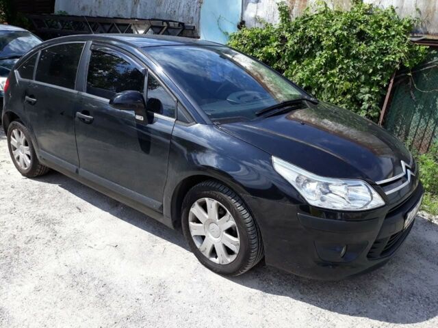 Чорний Сітроен С4, об'ємом двигуна 1.6 л та пробігом 132 тис. км за 6500 $, фото 1 на Automoto.ua