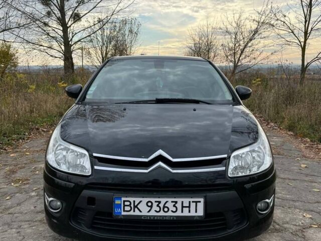 Чорний Сітроен С4, об'ємом двигуна 1.6 л та пробігом 342 тис. км за 5000 $, фото 1 на Automoto.ua