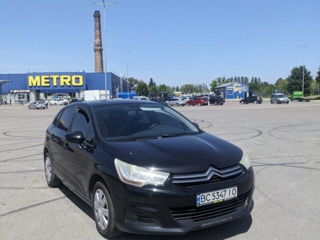 Черный Ситроен С4, объемом двигателя 1.59 л и пробегом 290 тыс. км за 4800 $, фото 1 на Automoto.ua