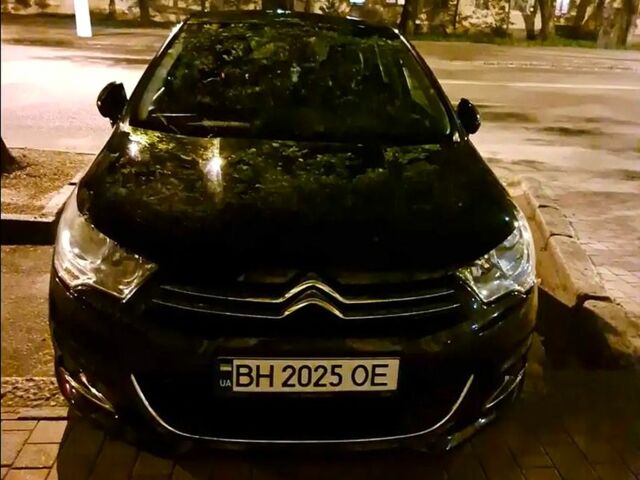 Черный Ситроен С4, объемом двигателя 1.6 л и пробегом 1200 тыс. км за 6700 $, фото 1 на Automoto.ua