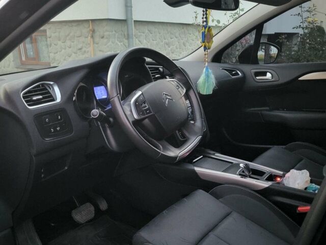Чорний Сітроен С4, об'ємом двигуна 1.56 л та пробігом 221 тис. км за 9000 $, фото 1 на Automoto.ua
