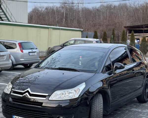 Черный Ситроен С4, объемом двигателя 1.6 л и пробегом 160 тыс. км за 4400 $, фото 1 на Automoto.ua