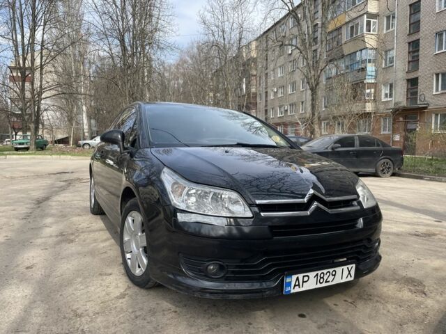 Чорний Сітроен С4, об'ємом двигуна 0.16 л та пробігом 215 тис. км за 4050 $, фото 1 на Automoto.ua