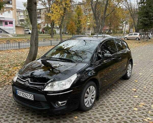 Черный Ситроен С4, объемом двигателя 1.59 л и пробегом 205 тыс. км за 3799 $, фото 1 на Automoto.ua