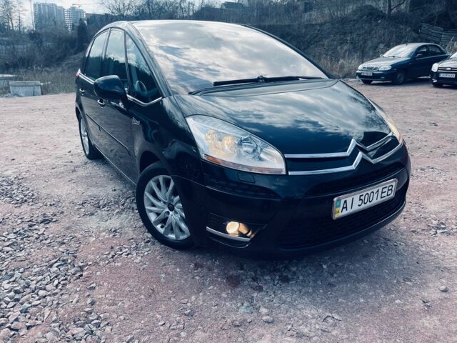Чорний Сітроен С4, об'ємом двигуна 2 л та пробігом 287 тис. км за 4700 $, фото 1 на Automoto.ua