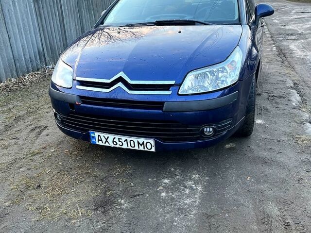Фиолетовый Ситроен С4, объемом двигателя 1.6 л и пробегом 185 тыс. км за 2800 $, фото 1 на Automoto.ua