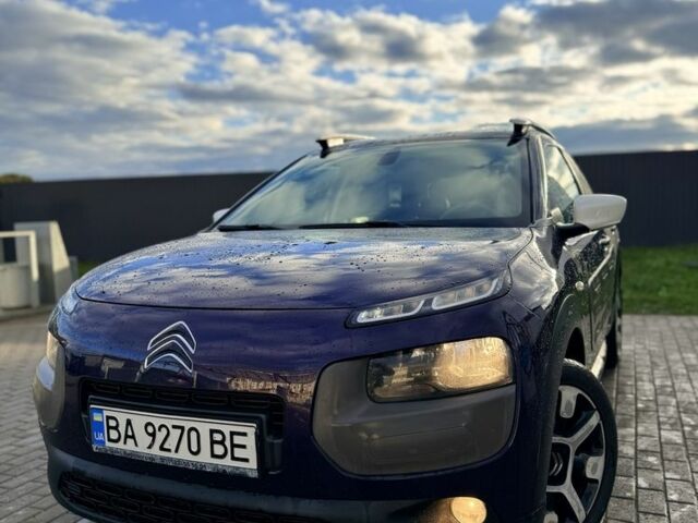 Ситроен С4 2016 в Киеве на Automoto.ua Фиолетовый Ситроен С4, объемом двигателя 1.6 л и пробегом 140 тыс. км за 10300 $, фото 1 на Automoto.ua