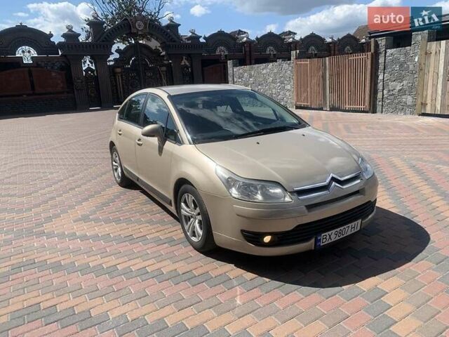 Коричневий Сітроен С4, об'ємом двигуна 1.6 л та пробігом 260 тис. км за 3750 $, фото 1 на Automoto.ua
