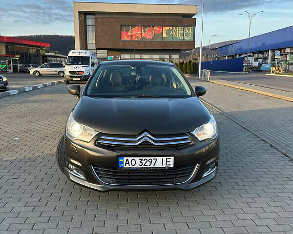 Коричневий Сітроен С4, об'ємом двигуна 1.6 л та пробігом 220 тис. км за 7400 $, фото 1 на Automoto.ua